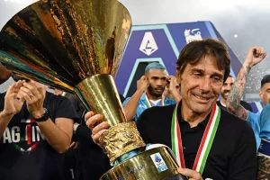 مواجهة تاريخية: من هو المدرب الأفضل في تاريخ الدوري الإيطالي، كونتي أم كابيلو؟
