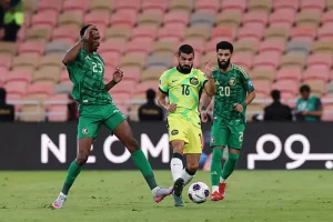 أستراليا تتأهل إلى ملحق كأس العالم 2026 بفوزها على السعودية في عقر دارها