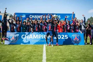 باريس سان جيرمان يحقق لقب الدوري الفرنسي تحت 19 عاماً بفضل تألق أبو الناي