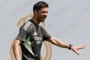 بداية جديدة: ريال مدريد يشرع في التحضيرات لكأس العالم للأندية 2025 تحت قيادة تشابي ألونسو